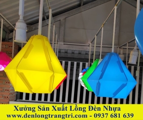 Lồng Đèn Nhựa Kim Cuong 35*35cm